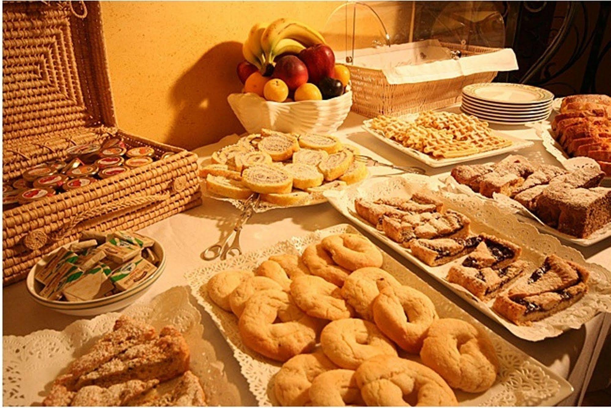 La Piazzetta Rooms & Breakfast ロッカラーゾ エクステリア 写真