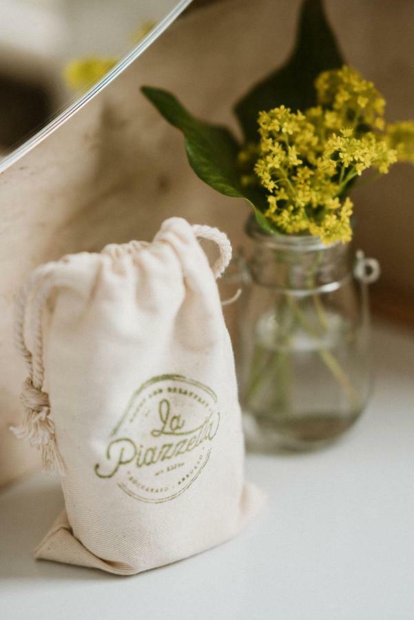La Piazzetta Rooms & Breakfast ロッカラーゾ エクステリア 写真