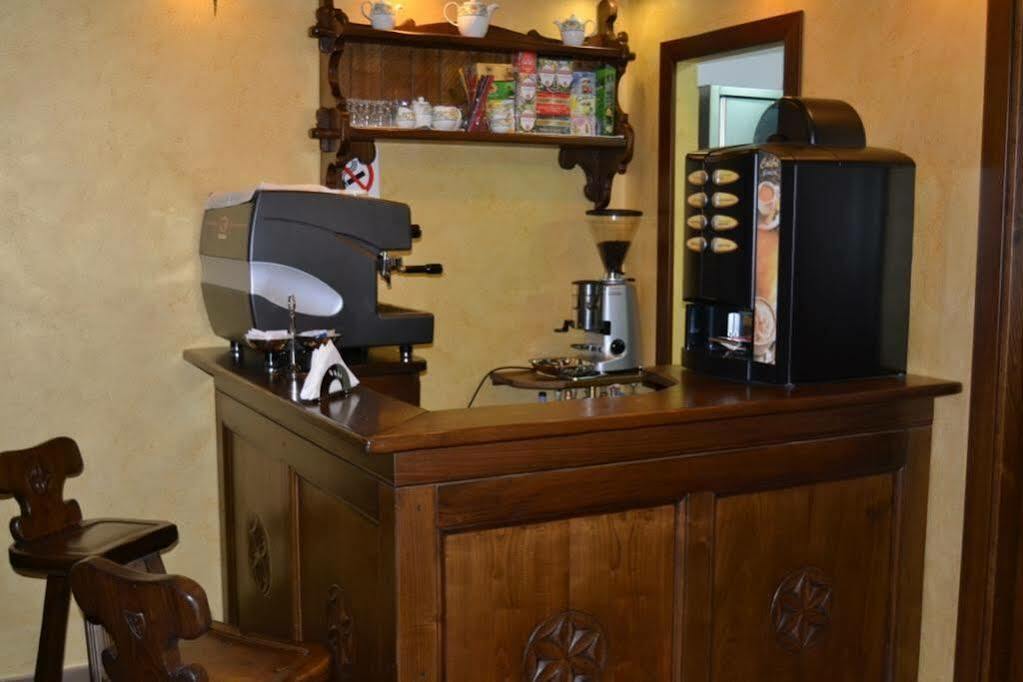 La Piazzetta Rooms & Breakfast ロッカラーゾ エクステリア 写真